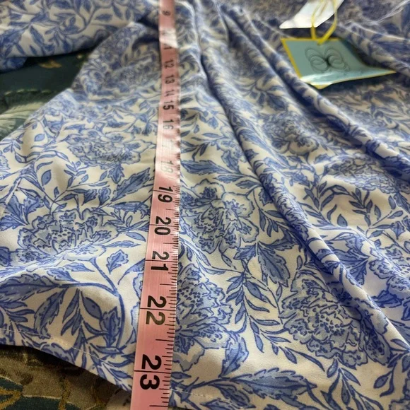 Cece Puff Sleeve Top NWT SZ Small Boho Feminine Romantic Office Career Festival - Picture 7 of 8